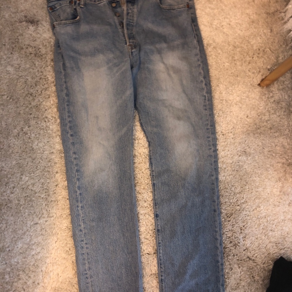LEVI 501s - Picture 2 of 4